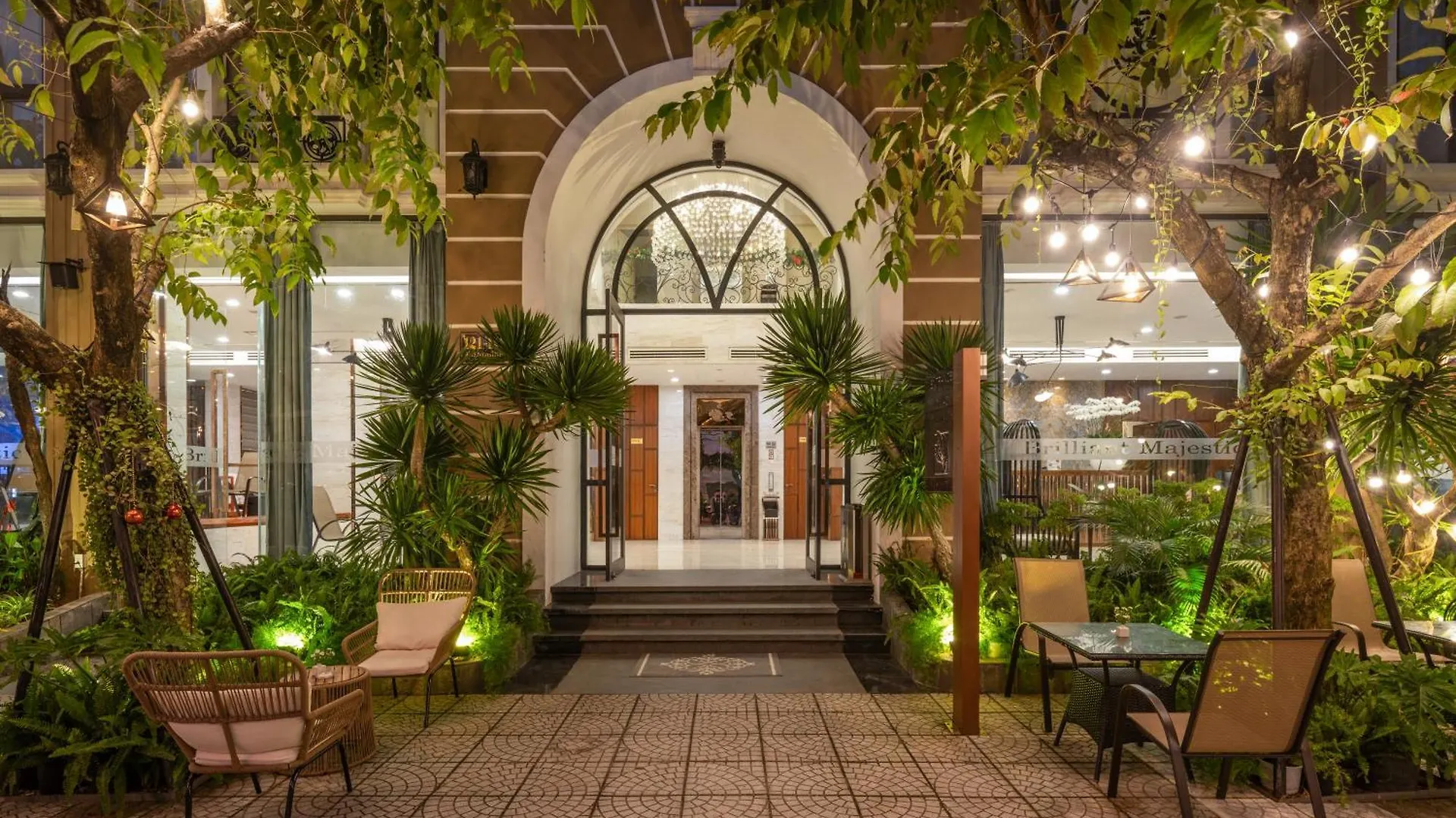 Brilliant Majestic Hotel Đà Nẵng