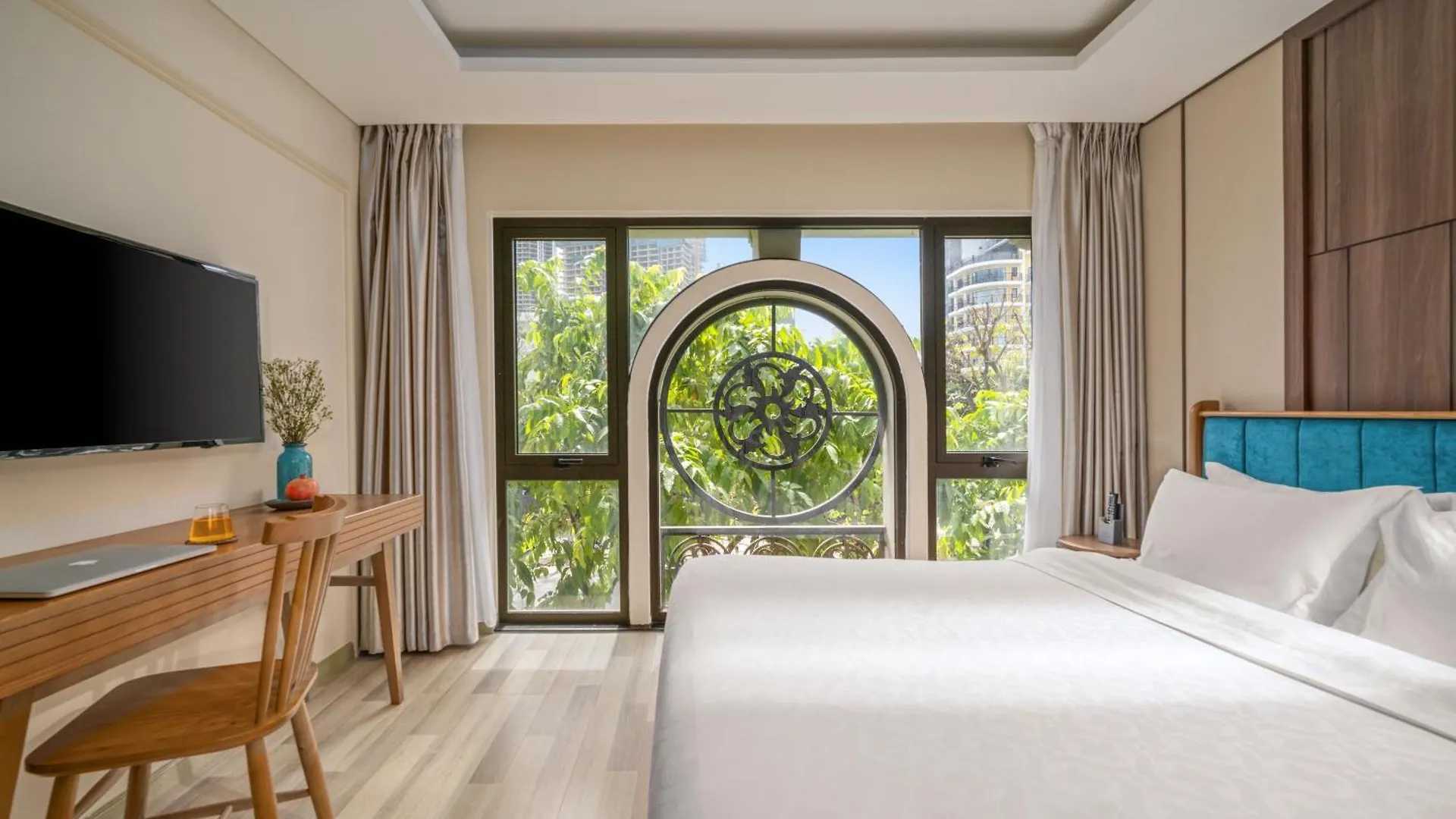 Brilliant Majestic Hotel Đà Nẵng